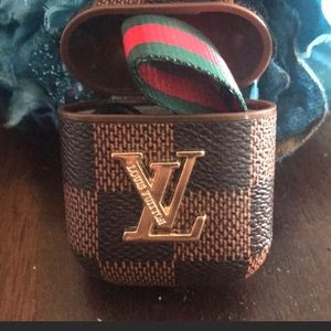 Louis Vuitton airpod case